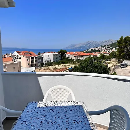 Flores * Baška Voda